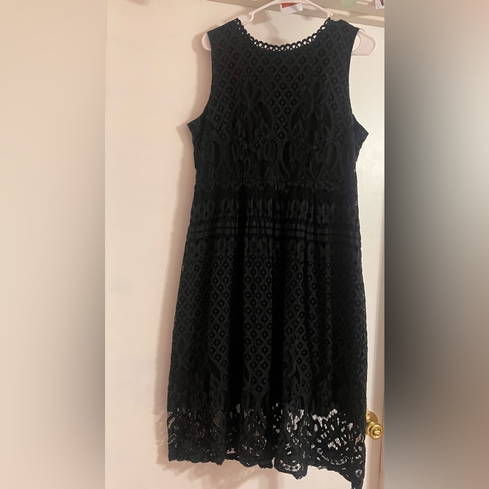 Black lace dress